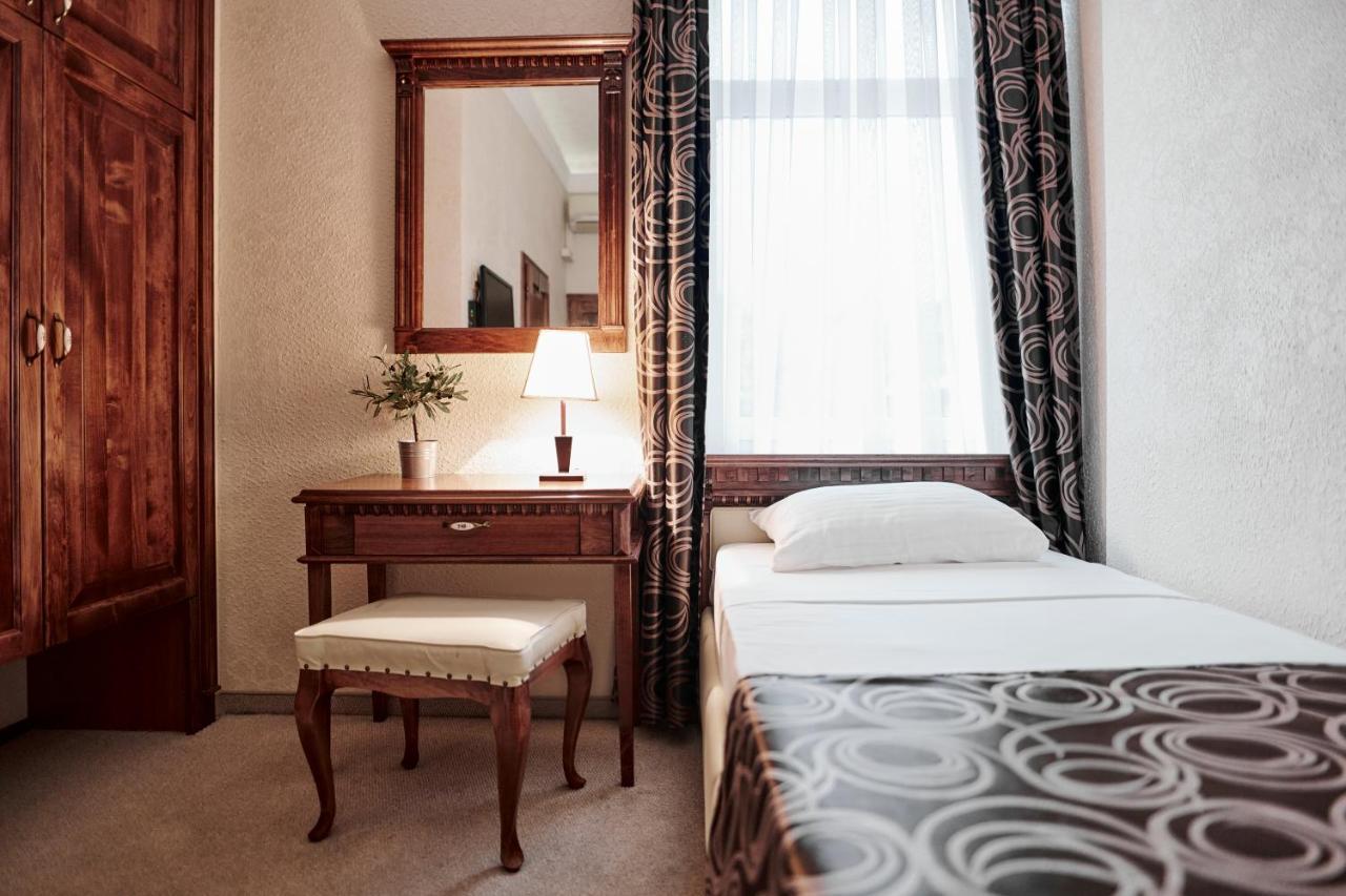 Economy Zweibettzimmer
